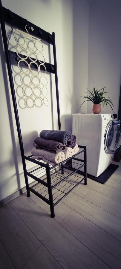 Superb Apartment 35 Voucere Vacanta Zero74Unu236Optsute 雅西 外观 照片